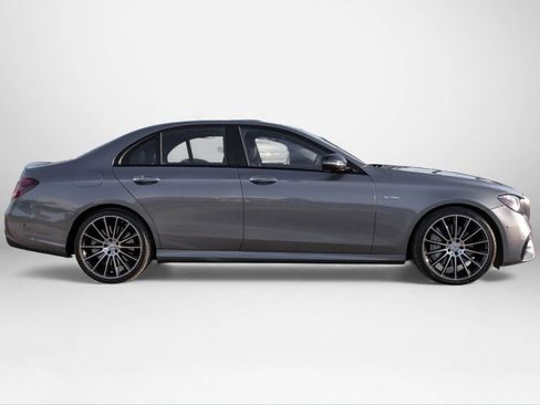 Used 2018 Mercedes-Benz E 43 AMG 4MATIC Sedan image 5