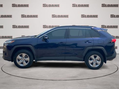 Used 2024 Toyota RAV4 XLE AWD/4WD image 2