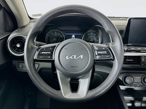 Used 2024 Kia Forte LXS image 17