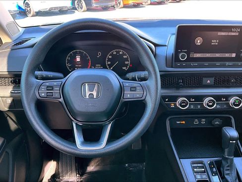 Used 2023 Honda CR-V EX image 5