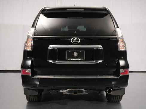 Used 2020 Lexus GX 460 Premium w/ Premium Package AWD/4WD image 13