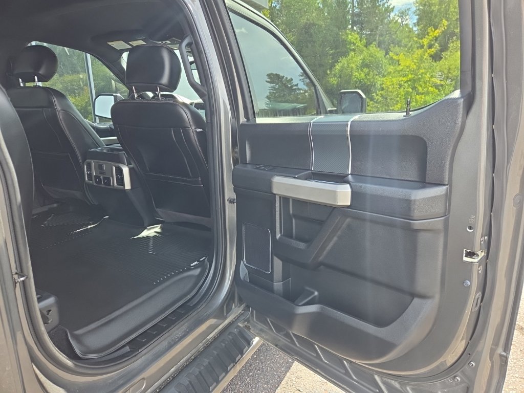 Used 2018 Ford F150 Lariat w/ Equipment Group 502A Luxury AWD/4WD image 29