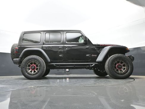Used 2019 Jeep Wrangler Unlimited Rubicon AWD/4WD image 49