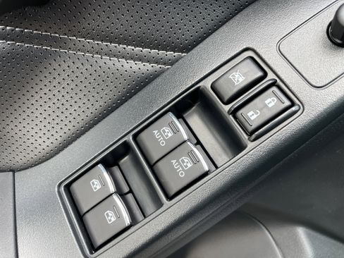 Used 2017 Subaru Forester 2.0XT Touring image 19