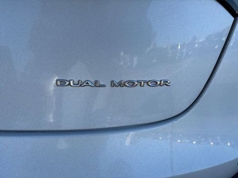 Used 2022 Tesla Model 3 Long Range AWD/4WD image 24