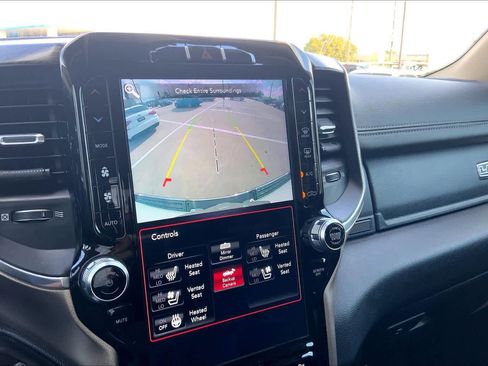 Used 2020 RAM 1500 Laramie image 28