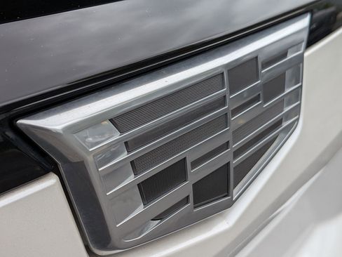 Used 2023 Cadillac Escalade Sport Platinum AWD/4WD image 14
