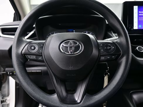 Used 2024 Toyota Corolla LE FWD image 21