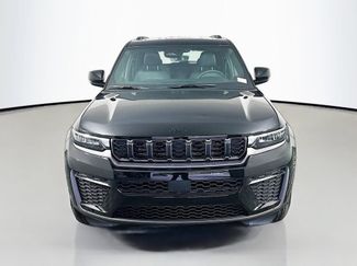 New 2026 Jeep Grand Cherokee Altitude AWD/4WD video 3
