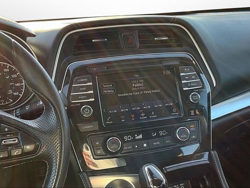 Used 2023 Nissan Maxima SV w/ Floor Mat Group FWD image 6