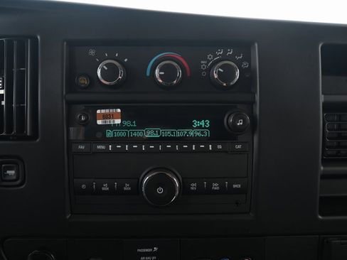 New 2024 Chevrolet Express 2500 Extended w/ Driver Convenience Package image 18