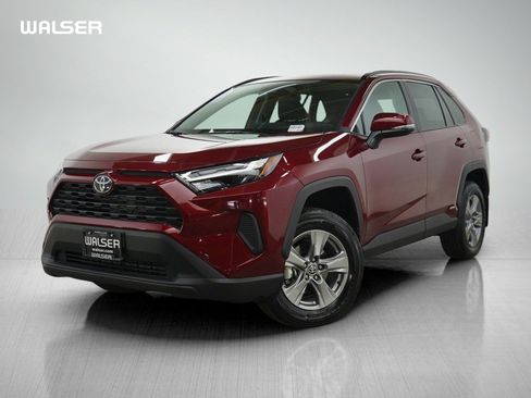 Used 2025 Toyota RAV4 XLE w/ Convenience Package image 1