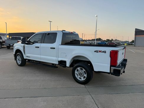 Used 2025 Ford F250 XLT AWD/4WD image 8