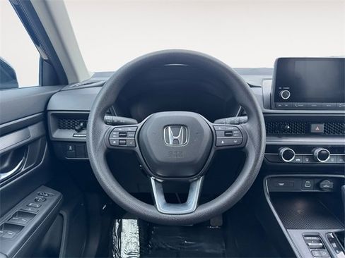 Used 2025 Honda CR-V LX image 12