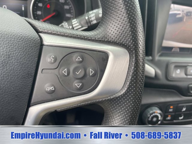 Used 2024 GMC Terrain SLE FWD image 28