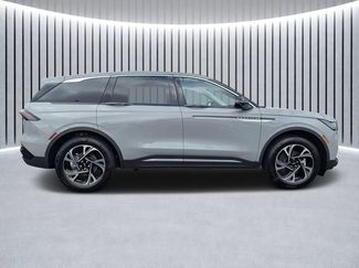 New 2026 Lincoln Nautilus Premier w/ Jet Appearance Package video 2