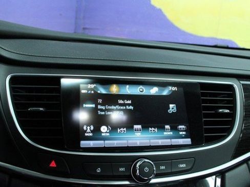 Used 2019 Buick LaCrosse Premium image 20