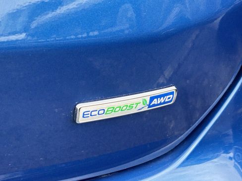 Used 2020 Ford Edge SE image 14