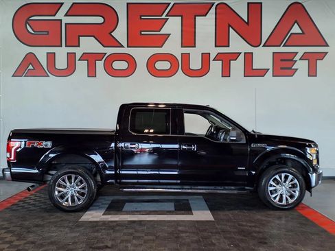 Used 2017 Ford F150 XLT w/ Equipment Group 302A Luxury AWD/4WD image 1
