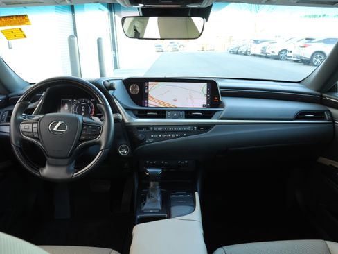 Used 2019 Lexus ES 350 image 15