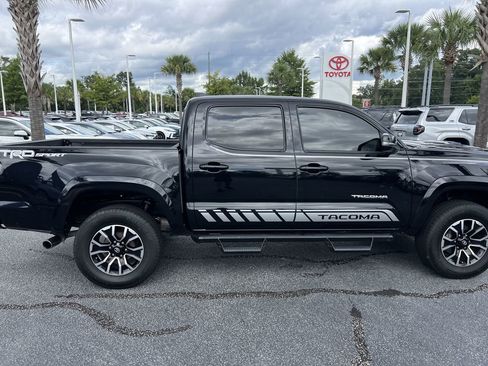 Used 2021 Toyota Tacoma TRD Sport RWD image 11
