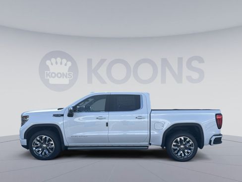 New 2026 GMC Sierra 1500 Denali w/ Denali Reserve Package AWD/4WD image 2