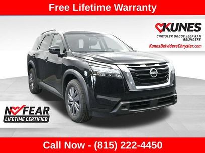 Used 2025 Nissan Pathfinder SV
