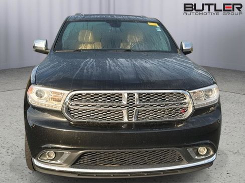 Used 2017 Dodge Durango Citadel w/ Premium Entertainment Group image 3