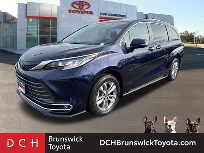 Used 2023 Toyota Sienna Limited