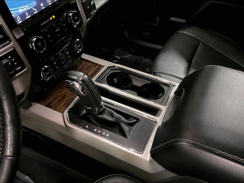 Certified 2018 Ford F150 Lariat AWD/4WD image 16