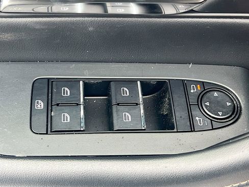 Used 2025 MAZDA CX-70 3.3 Turbo w/ Premium Package image 20