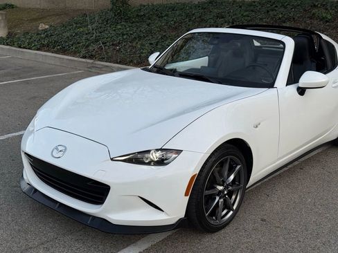 Used 2020 MAZDA MX-5 Miata RF Grand Touring image 11