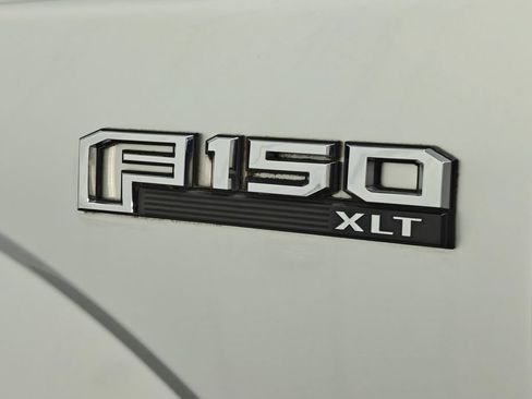 Used 2018 Ford F150 XLT w/ Equipment Group 302A Luxury RWD image 46