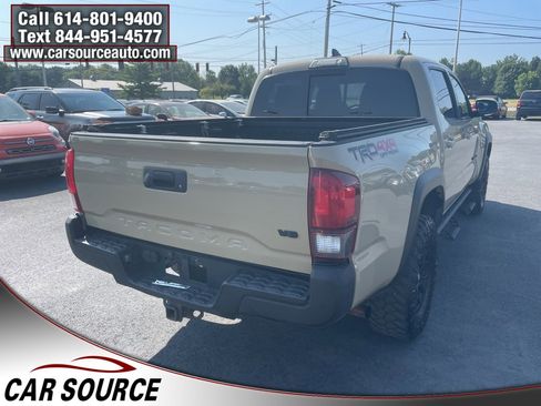 Used 2019 Toyota Tacoma TRD Off-Road image 8