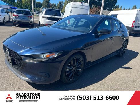 Used 2024 MAZDA MAZDA3 s FWD image 2