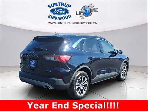 Used 2021 Ford Escape SEL image 2