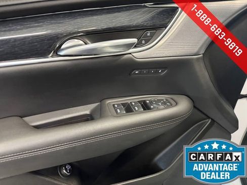 Used 2022 Cadillac XT5 Premium Luxury image 26