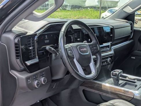 Certified 2024 GMC Sierra 1500 Elevation w/ Elevation Premium Package AWD/4WD image 14