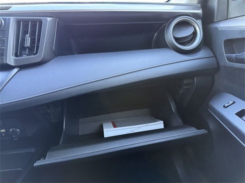 Certified 2018 Toyota RAV4 LE image 51