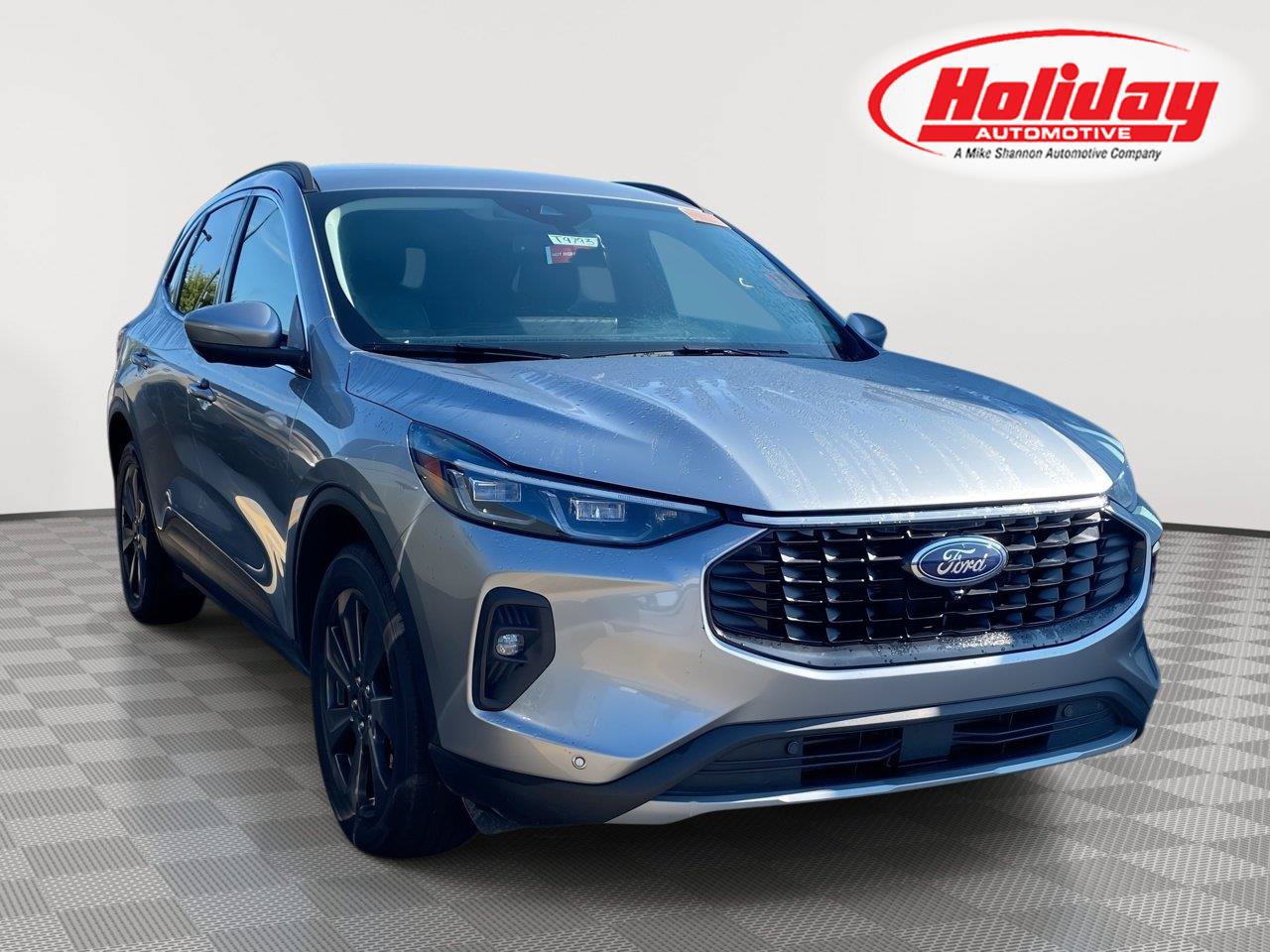 Certified 2024 Ford Escape Platinum AWD/4WD image 1