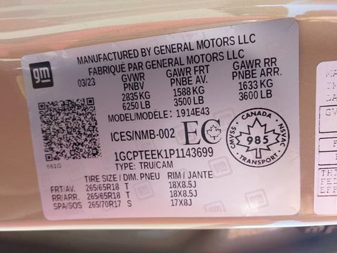 Used 2023 Chevrolet Colorado Trail Boss w/ Safety Package AWD/4WD image 25