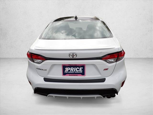 Certified 2022 Toyota Corolla SE w/ Carpet Mat Package (TMS) FWD image 3