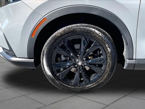 Used 2024 Honda CR-V Sport Touring image 11