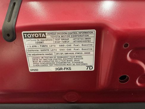 Used 2019 Toyota Tacoma SR5 AWD/4WD image 24