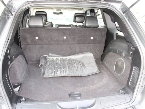 Used 2011 Jeep Grand Cherokee Laredo AWD/4WD image 24