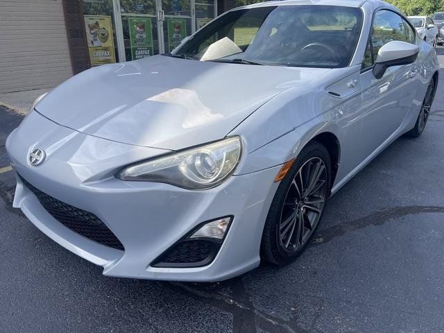 Used 2013 Scion FR-S 10 Series RWD image 4