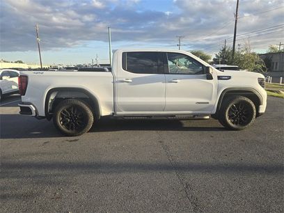 New 2026 GMC Sierra 1500 Elevation w/ Elevation Select Package