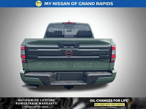 New 2026 Nissan Frontier PRO-4X w/ Tow Package AWD/4WD image 4