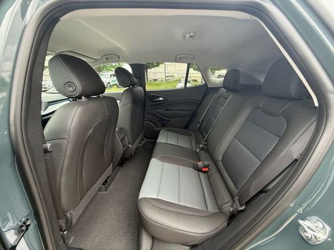 New 2026 Chevrolet Trax LT w/ Driver Confidence Package FWD image 22