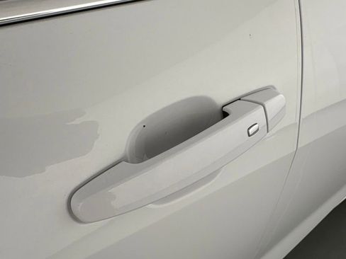Used 2023 Chevrolet Malibu LT FWD image 14